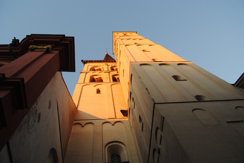 Kirche im Dorf